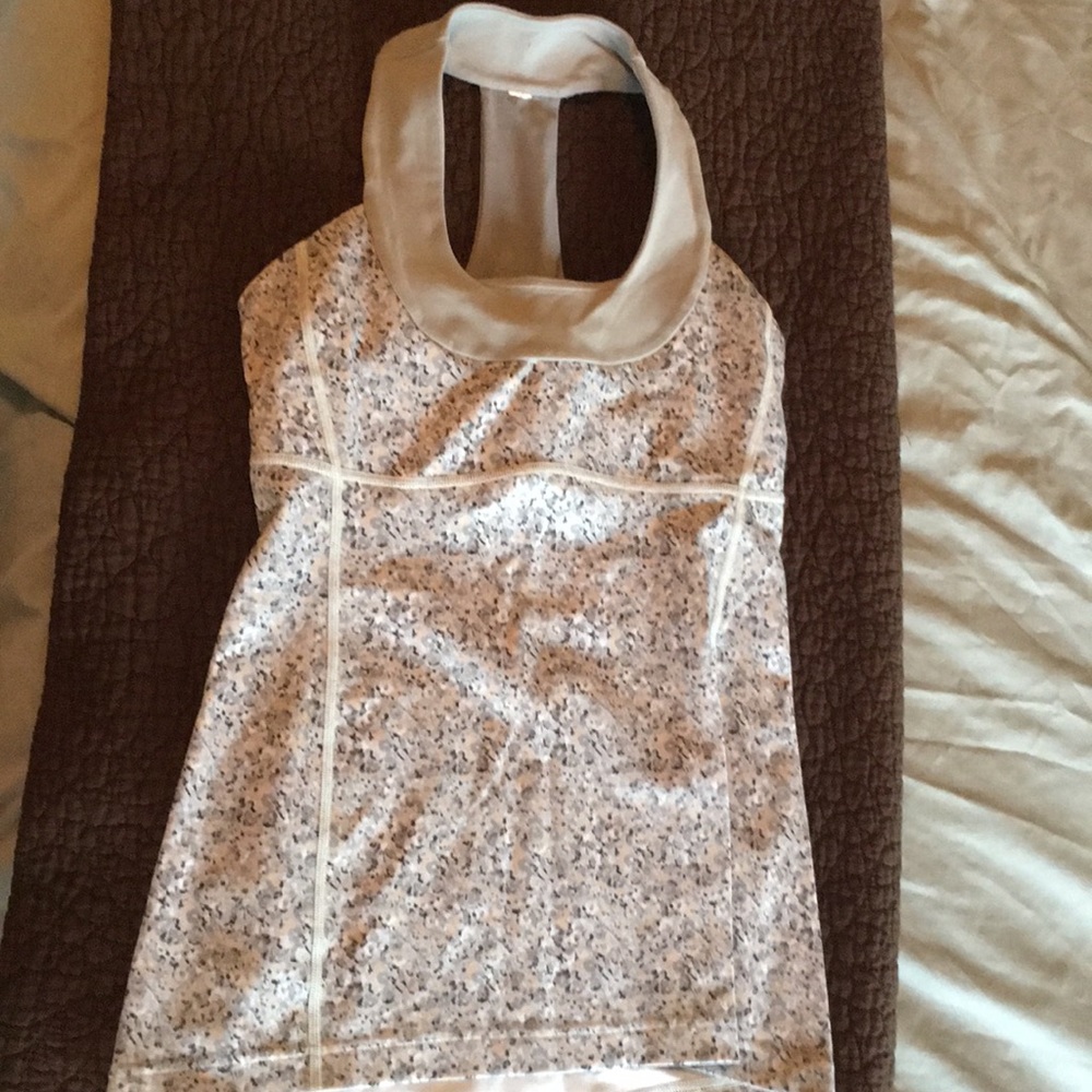 Lululemon workout top